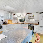 Vakantiehuis On Island With Exceptional Sea View Fur